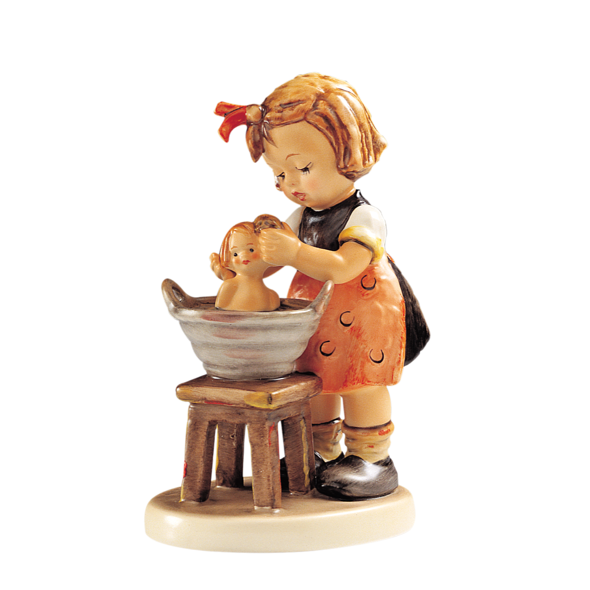 Hummelfigur Hum 319 - Puppenbad